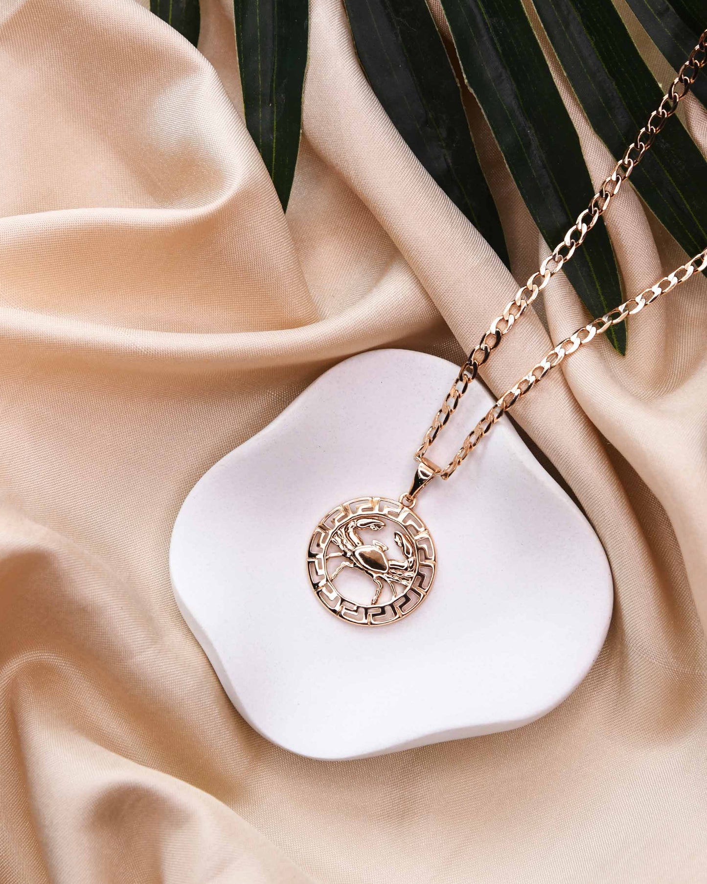 Cancer Zodiac Pendant | Symbol of Care & Intuition